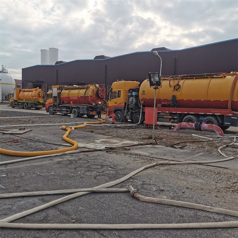 青阳污水池清理